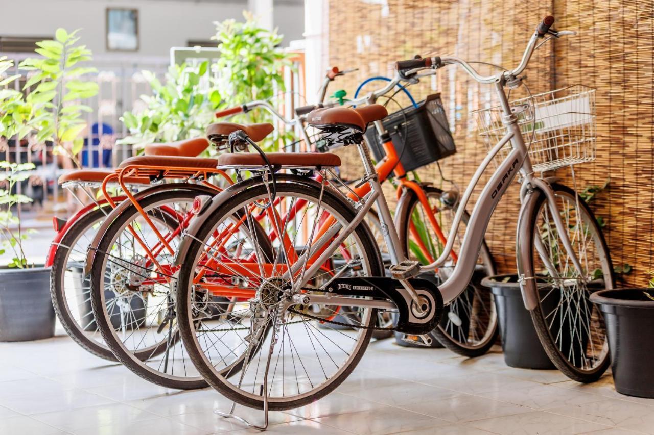 Hostel Baan Mee Suk Ayutthaya Zewnętrze zdjęcie