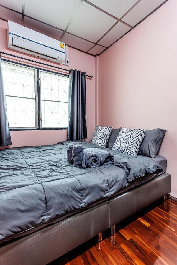 Hostel Baan Mee Suk Ayutthaya Zewnętrze zdjęcie